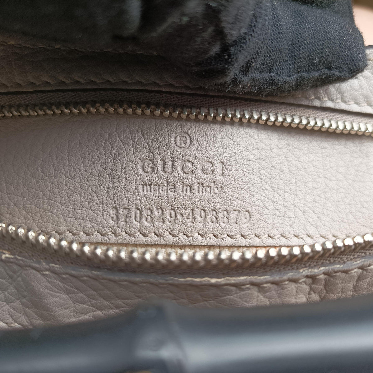 Pre-owned Gucci BAMBOO Grey Leather 370829 handbag | stylenewstar