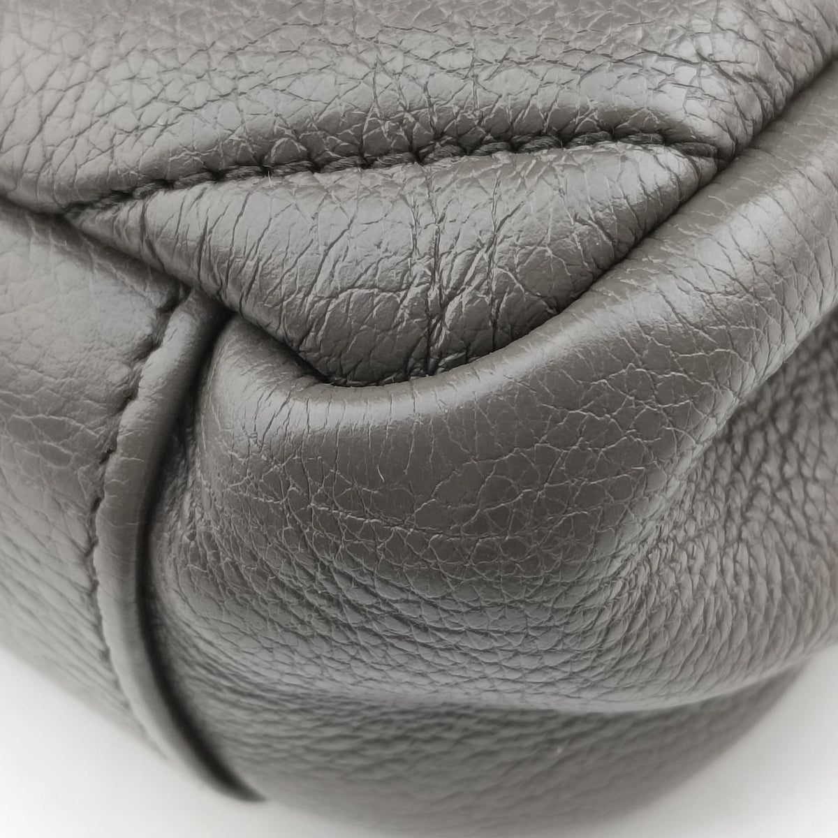 Pre-owned Yves Saint Laurent COLLEGE Grey Leather 428056 shoulderbag | stylenewstar
