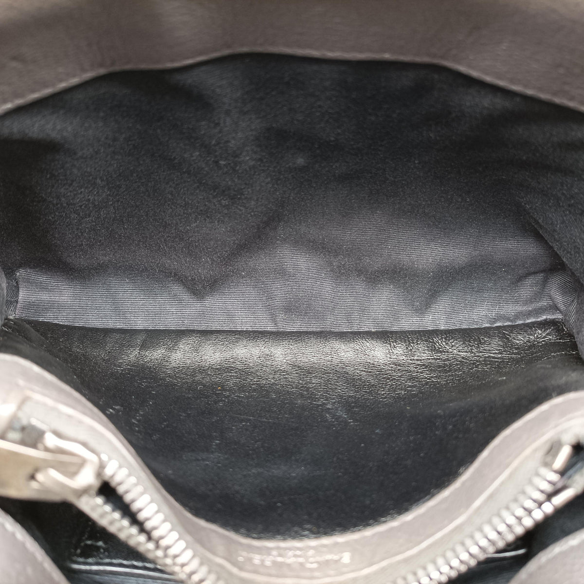 Pre-owned Yves Saint Laurent COLLEGE Grey Leather 428056 shoulderbag | stylenewstar