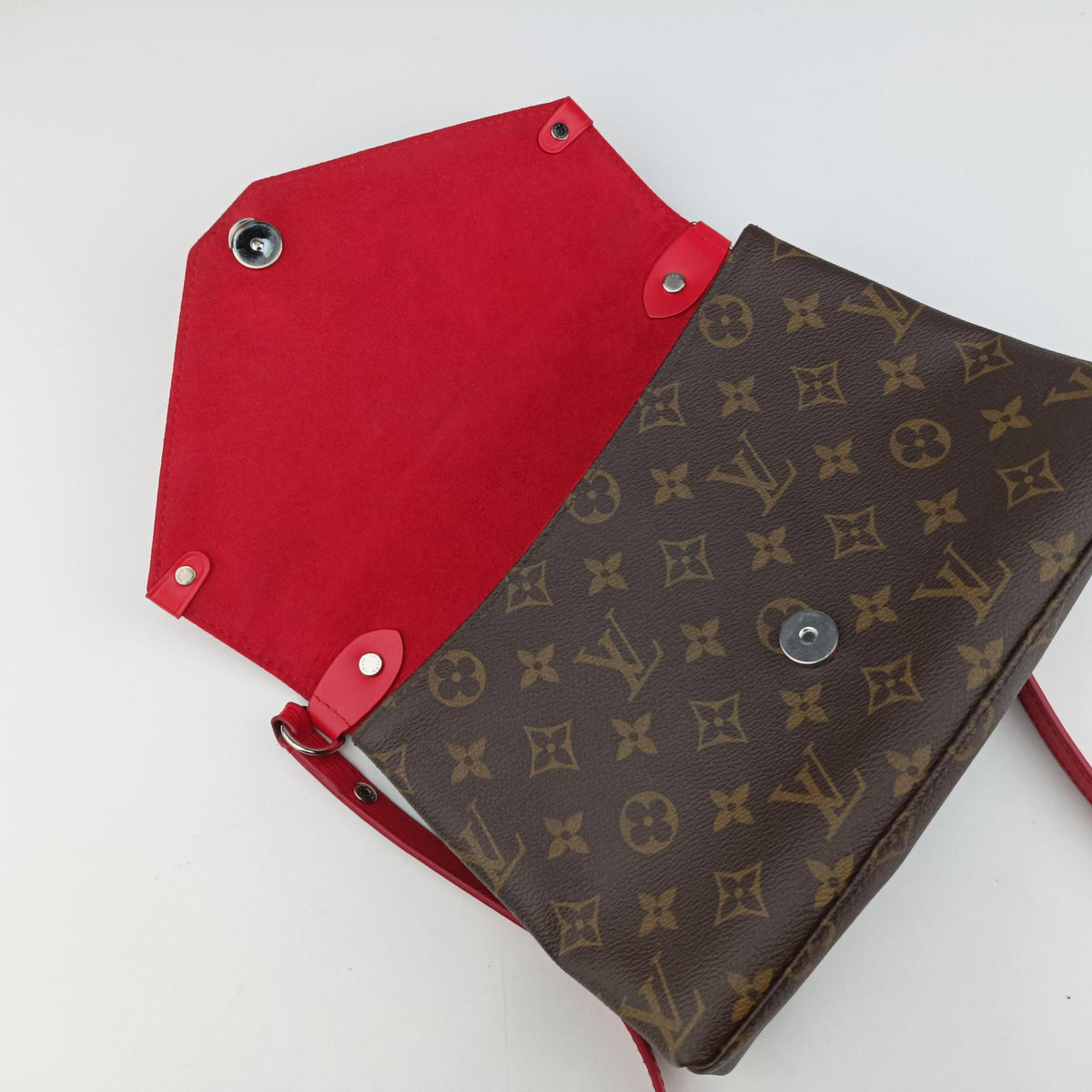 Pre-owned Louis Vuitton SAINT MICHEL brown×COQUELICOT Monogram Canvas×calf leather M44031 shoulderbag | stylenewstar