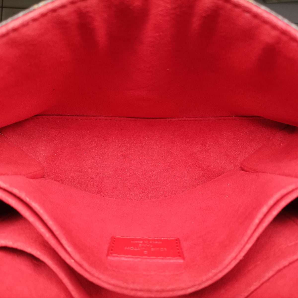 Pre-owned Louis Vuitton SAINT MICHEL brown×COQUELICOT Monogram Canvas×calf leather M44031 shoulderbag | stylenewstar