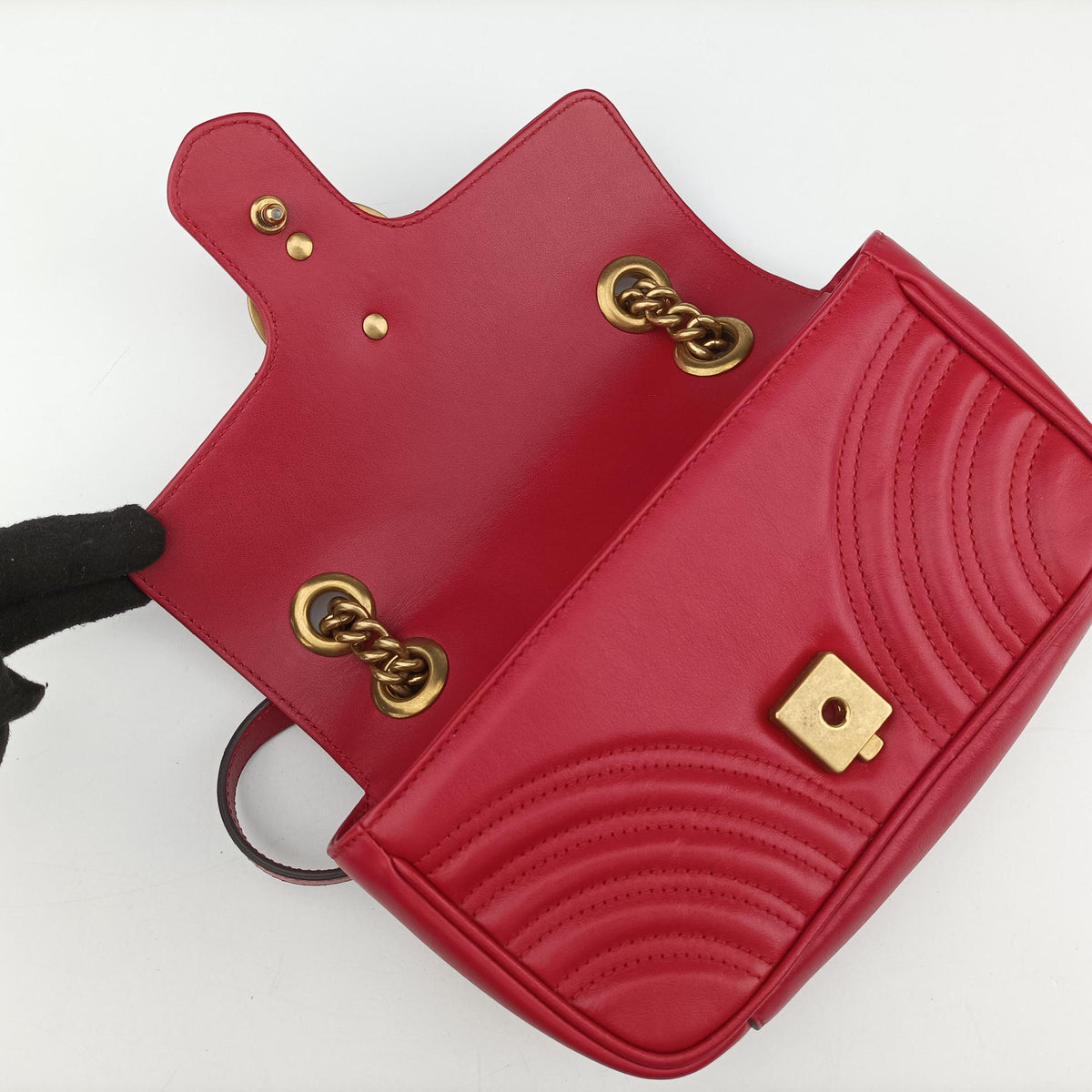 Secondhand Gucci GG Marmont Red Leather 446744 shoulderbag | stylenewstar
