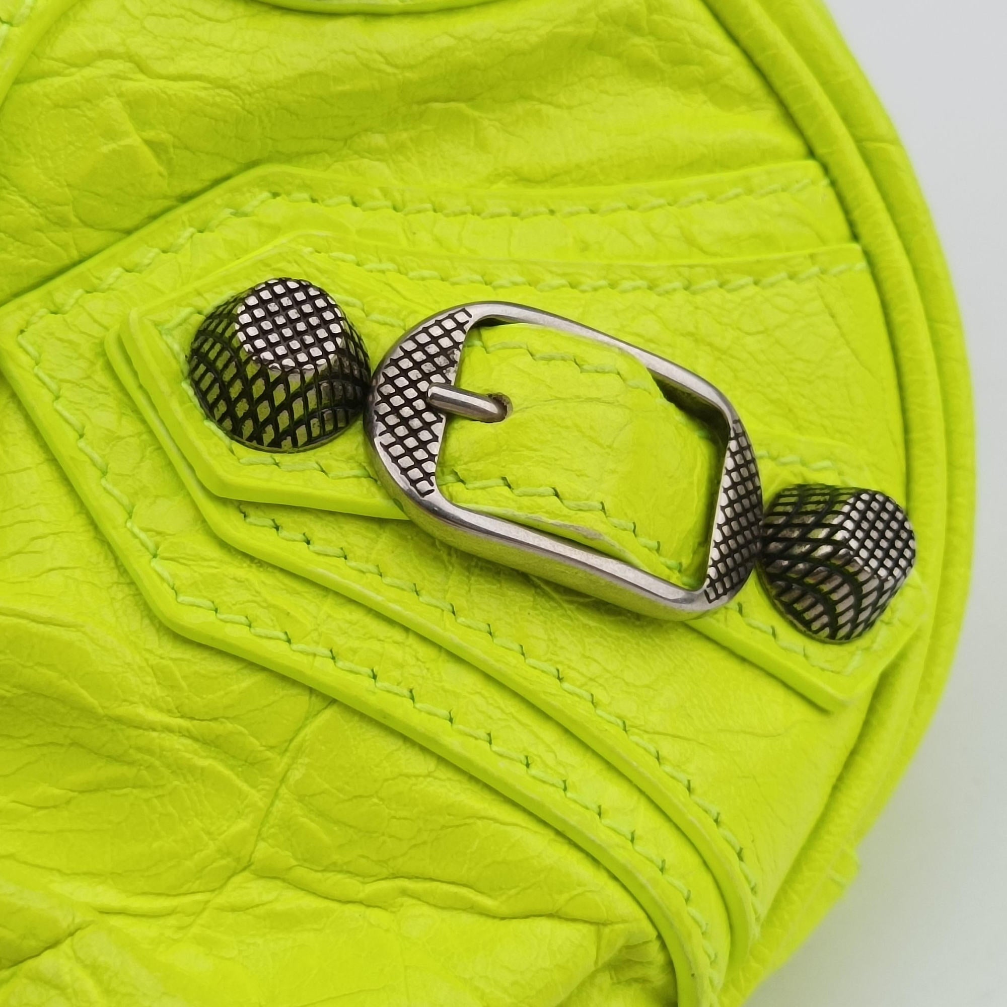 Pre-owned Balenciaga Le Cagole YellowGreen lambskin  shoulderbag | stylenewstar
