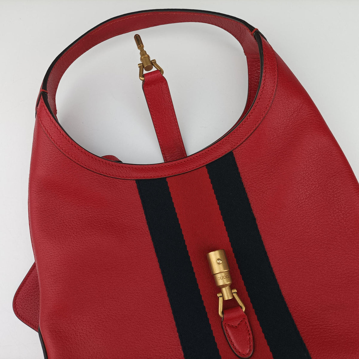 Pre-owned Gucci New Jackie Red Leather 365458 handbag | stylenewstar