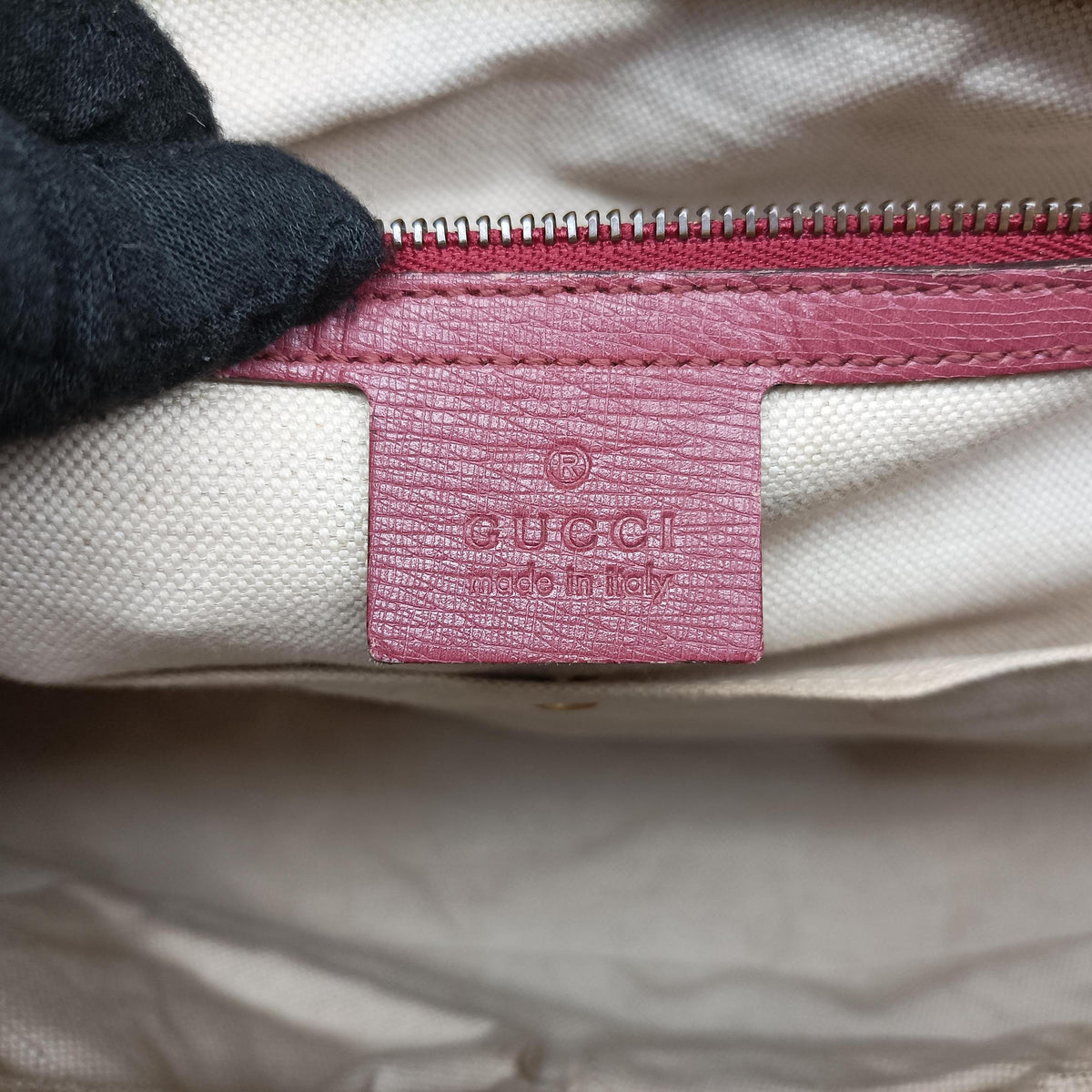 Pre-owned Gucci Bright Bit Red Leather 319795 shoulderbag | stylenewstar
