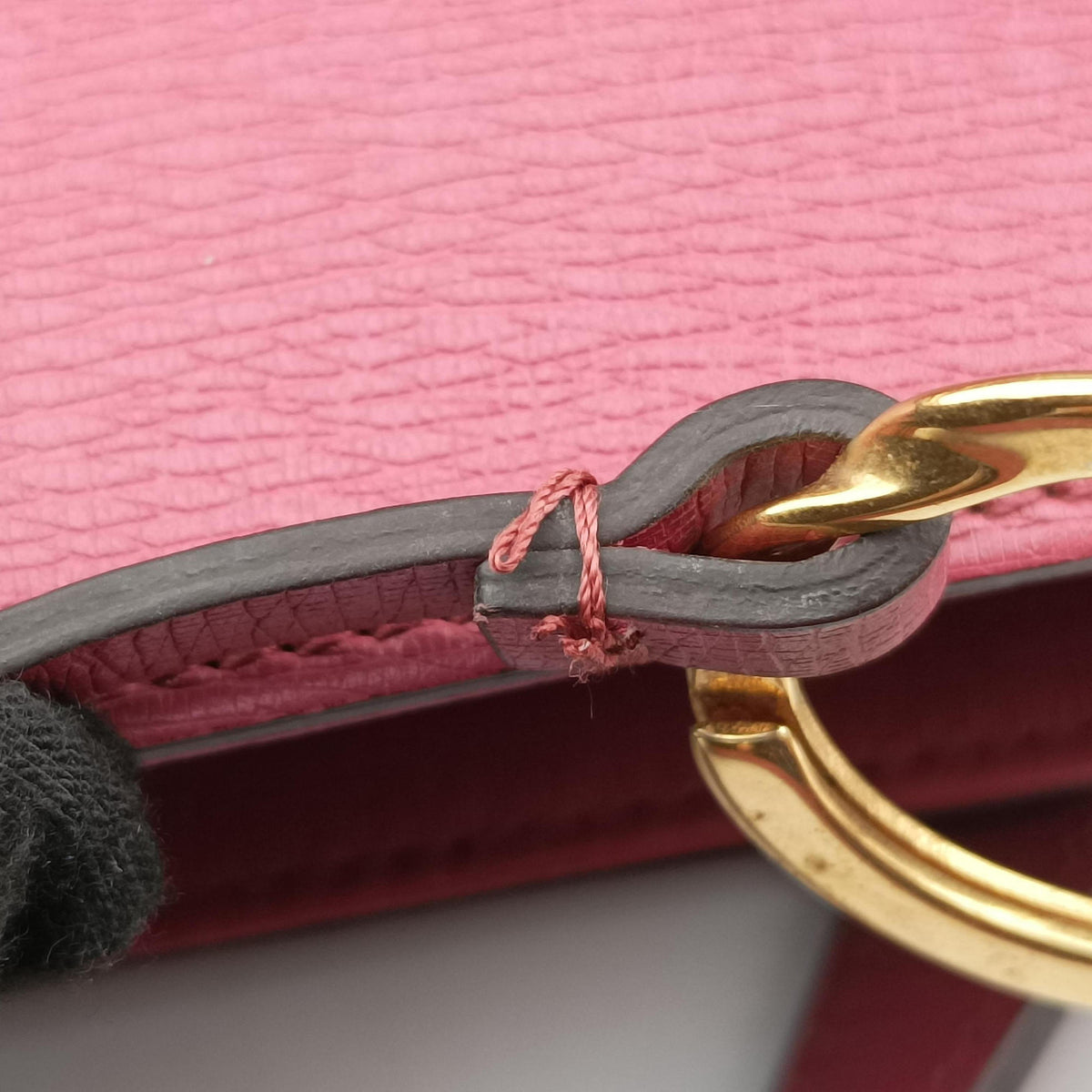 Pre-owned Gucci Bright Bit Red Leather 319795 shoulderbag | stylenewstar