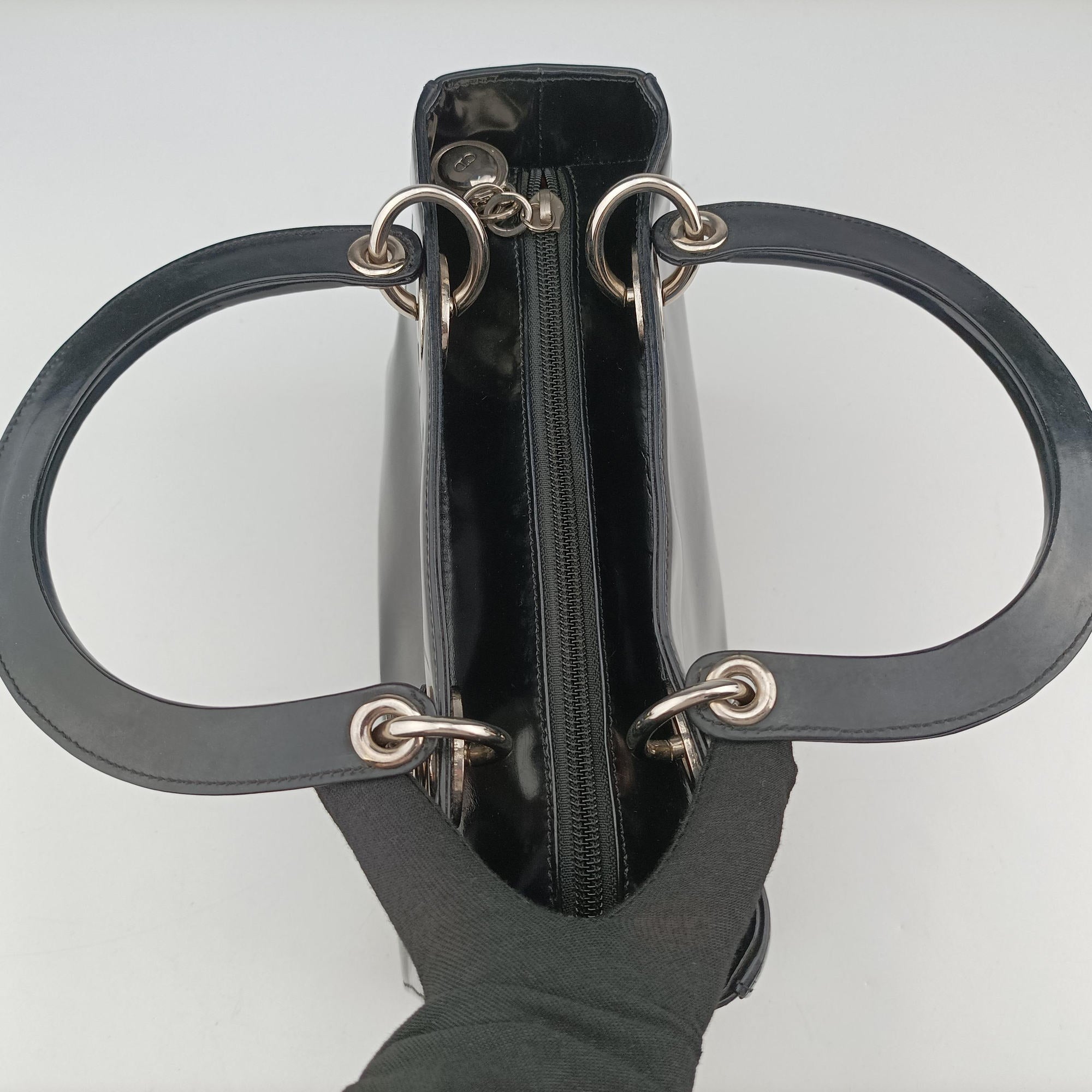 Pre-owned Christian Dior Lady Dior Black Leather  shoulderbag | stylenewstar