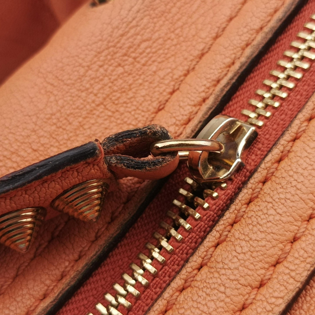 Secondhand Chloe Elsie Orange Leather  shoulderbag | stylenewstar