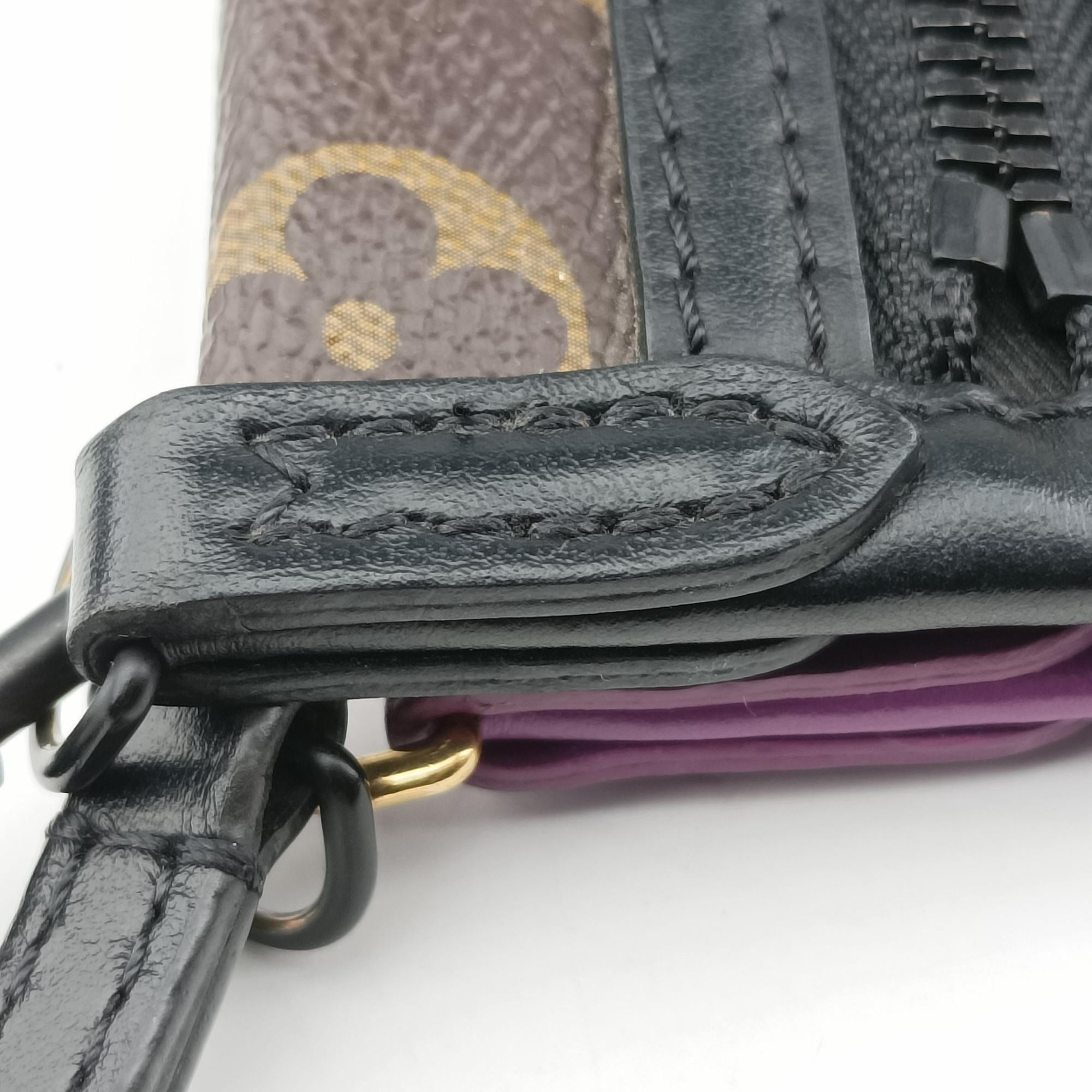Pre-owned Louis Vuitton Flat Messenger purple x Brown Monogram Canvas x Denim M44641 shoulderbag | stylenewstar