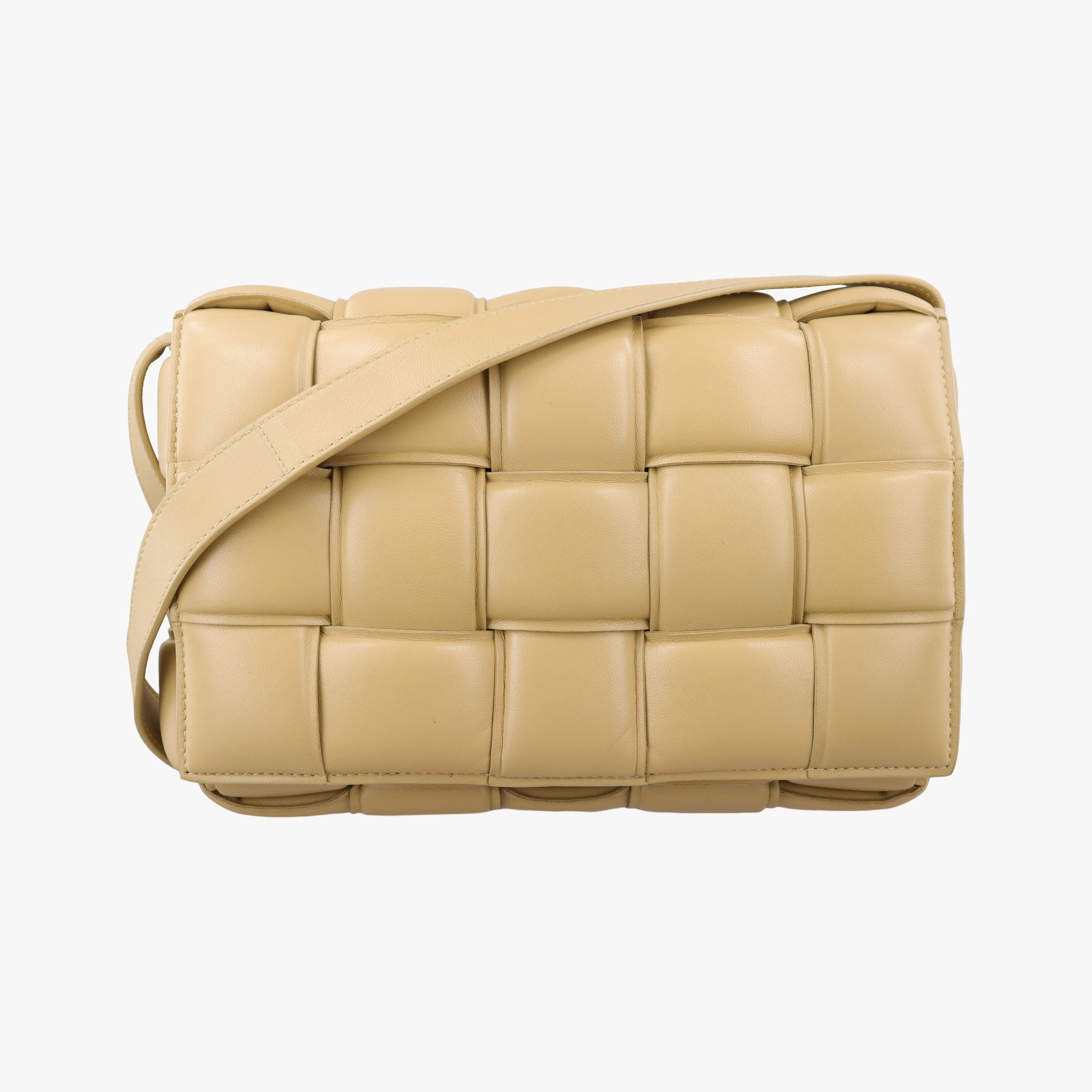 Pre-owned Bottega Veneta Padded CASSETTE Beige lambskin  shoulderbag | stylenewstar