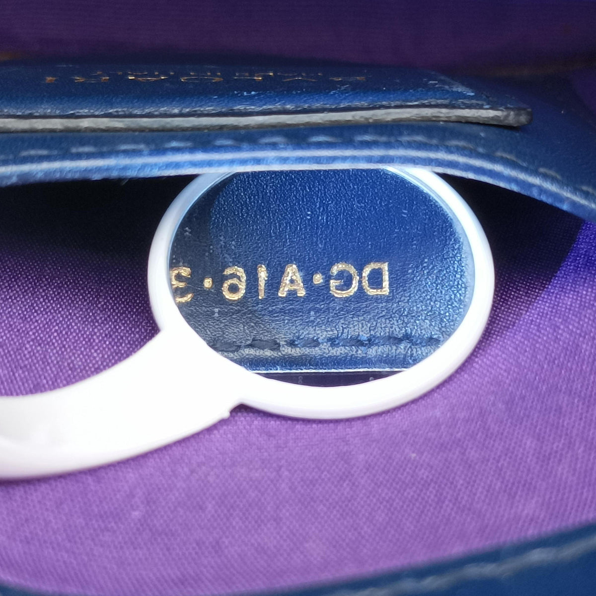 Pre-owned Bvlgari SERPENTI FOREVER Navy Leather  shoulderbag | stylenewstar