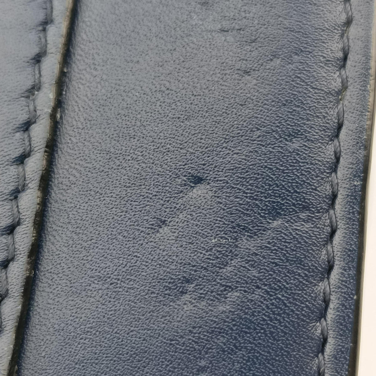 Pre-owned Bvlgari SERPENTI FOREVER Navy Leather  shoulderbag | stylenewstar