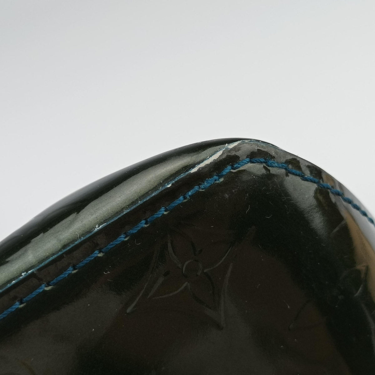 Pre-owned Louis Vuitton BellevuePM BLEU NUIT Vernis M93673 handbag | stylenewstar