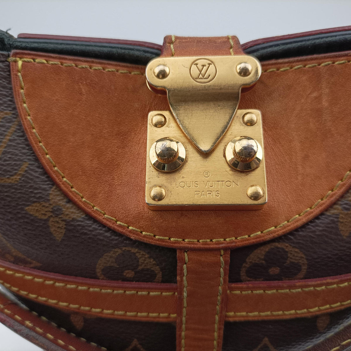 Pre-owned Louis Vuitton DUFFLE brown Monogram Canvas M43587 shoulderbag | stylenewstar
