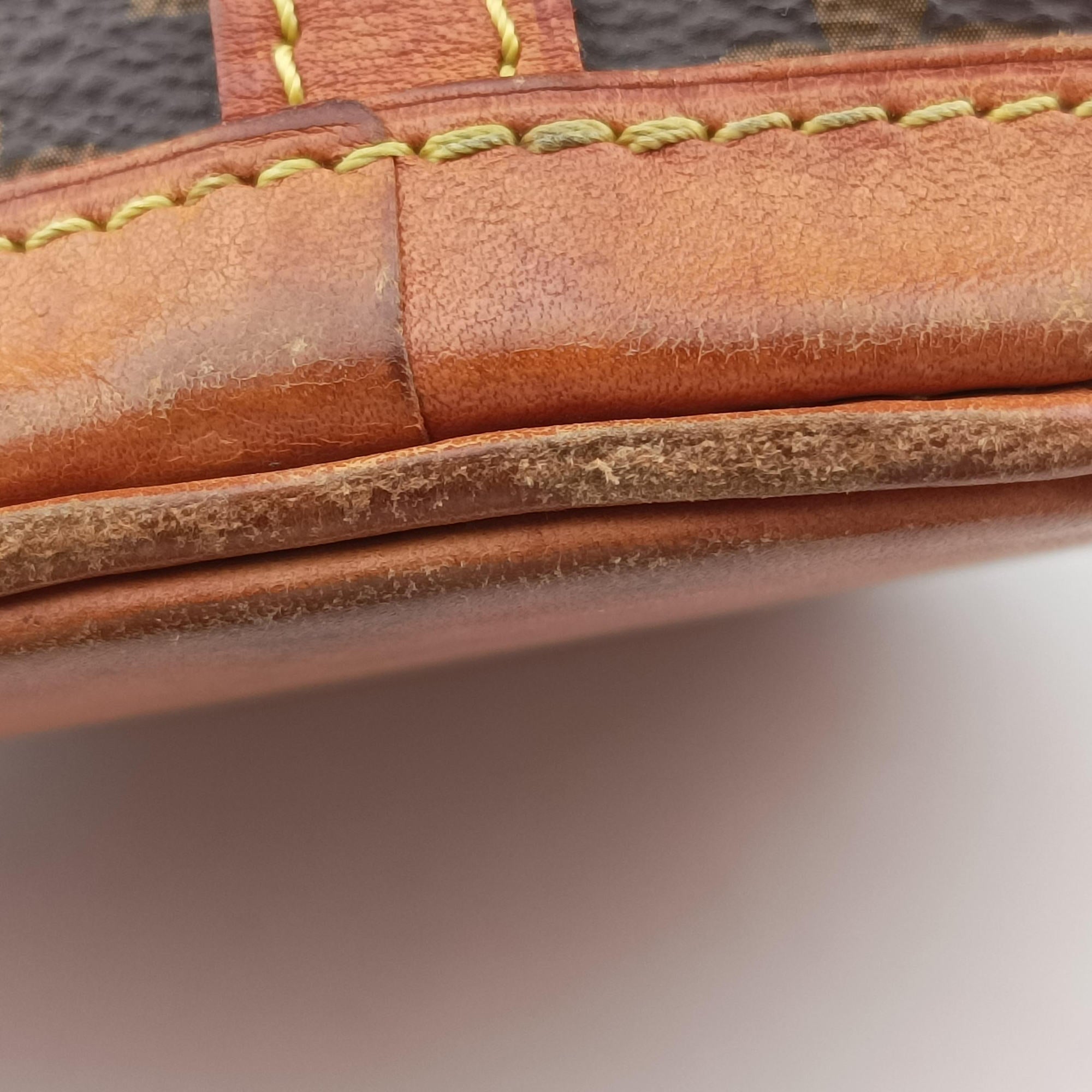 Pre-owned Louis Vuitton DUFFLE brown Monogram Canvas M43587 shoulderbag | stylenewstar