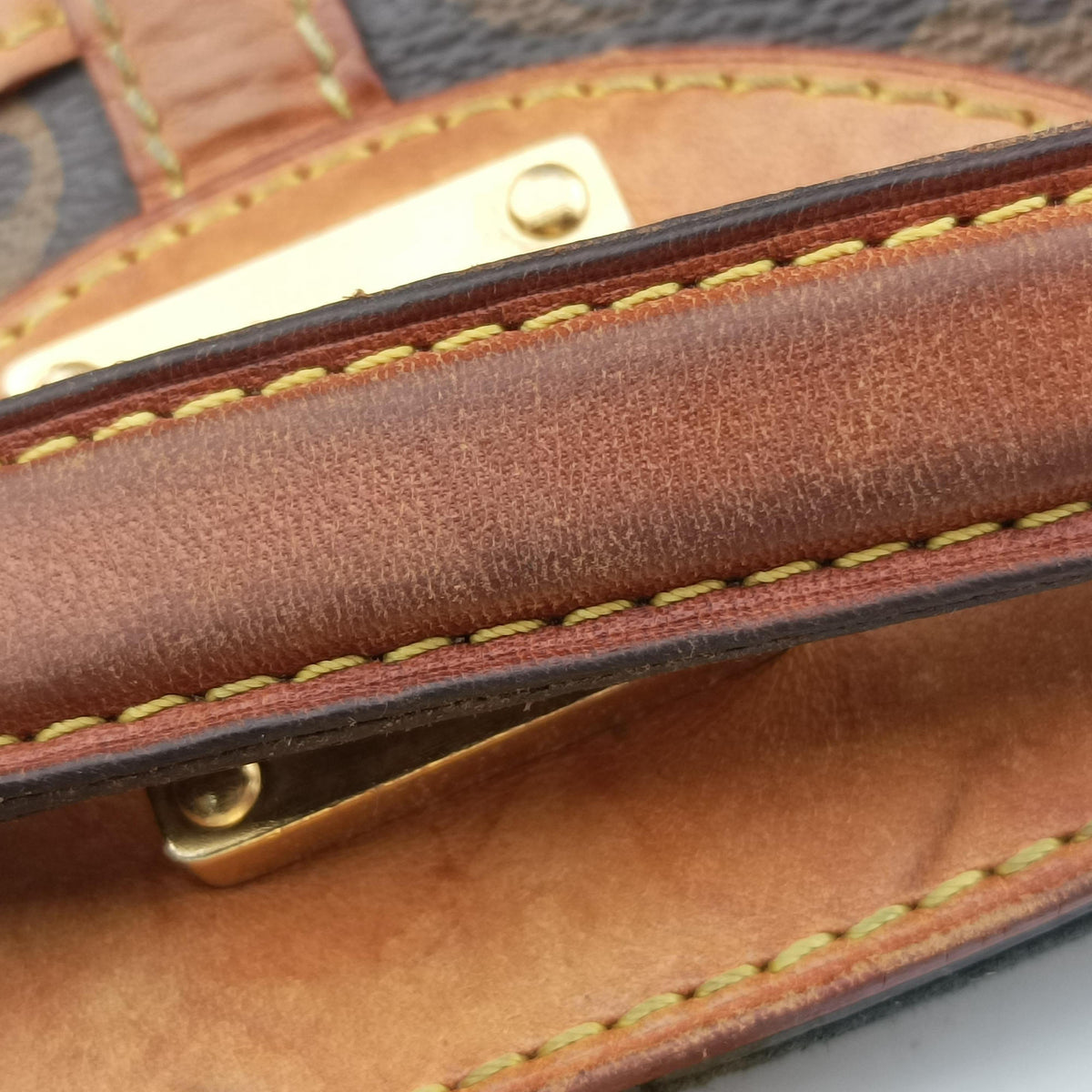 Pre-owned Louis Vuitton DUFFLE brown Monogram Canvas M43587 shoulderbag | stylenewstar
