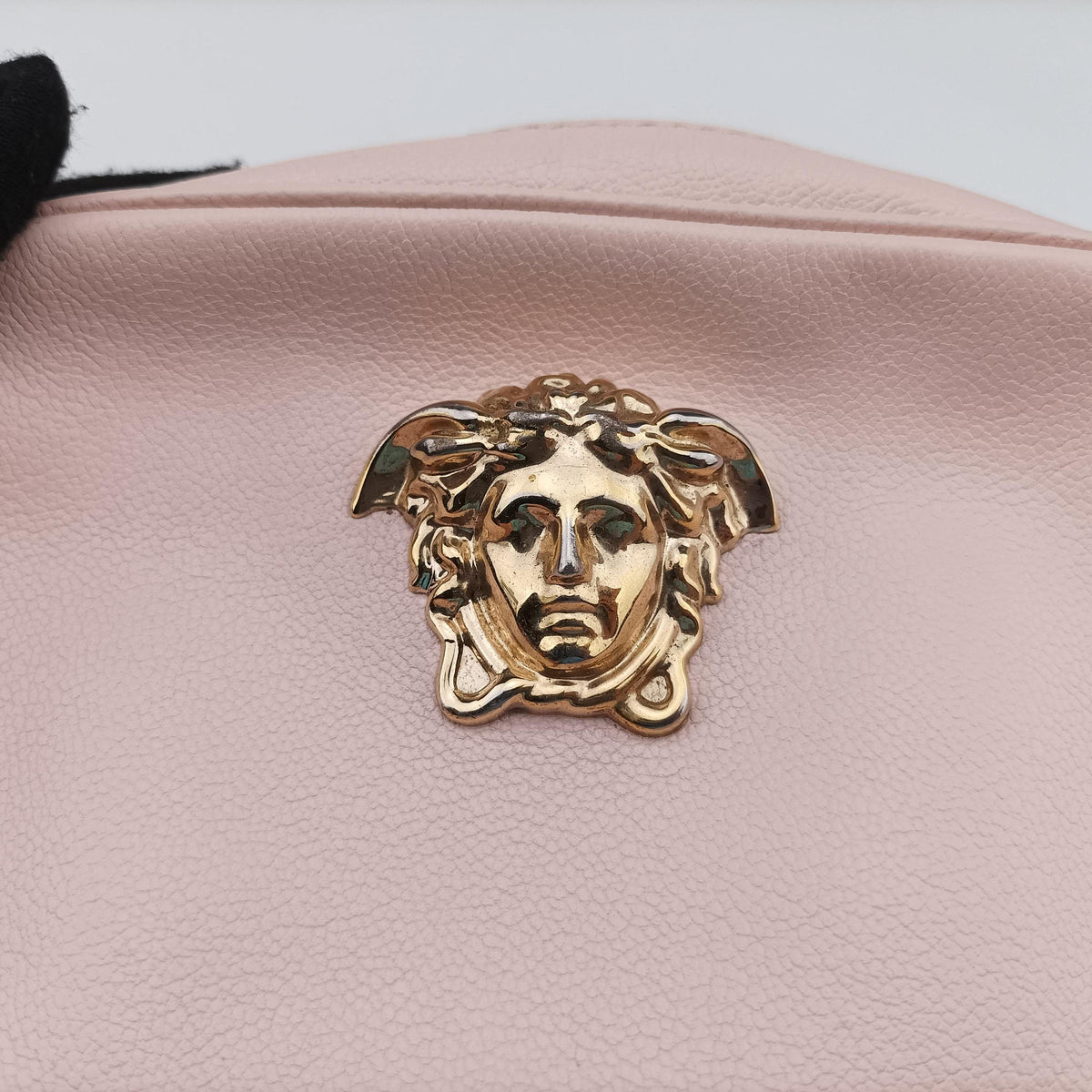 Pre-owned VERSACE La Medusa Pink Leather  shoulderbag | stylenewstar