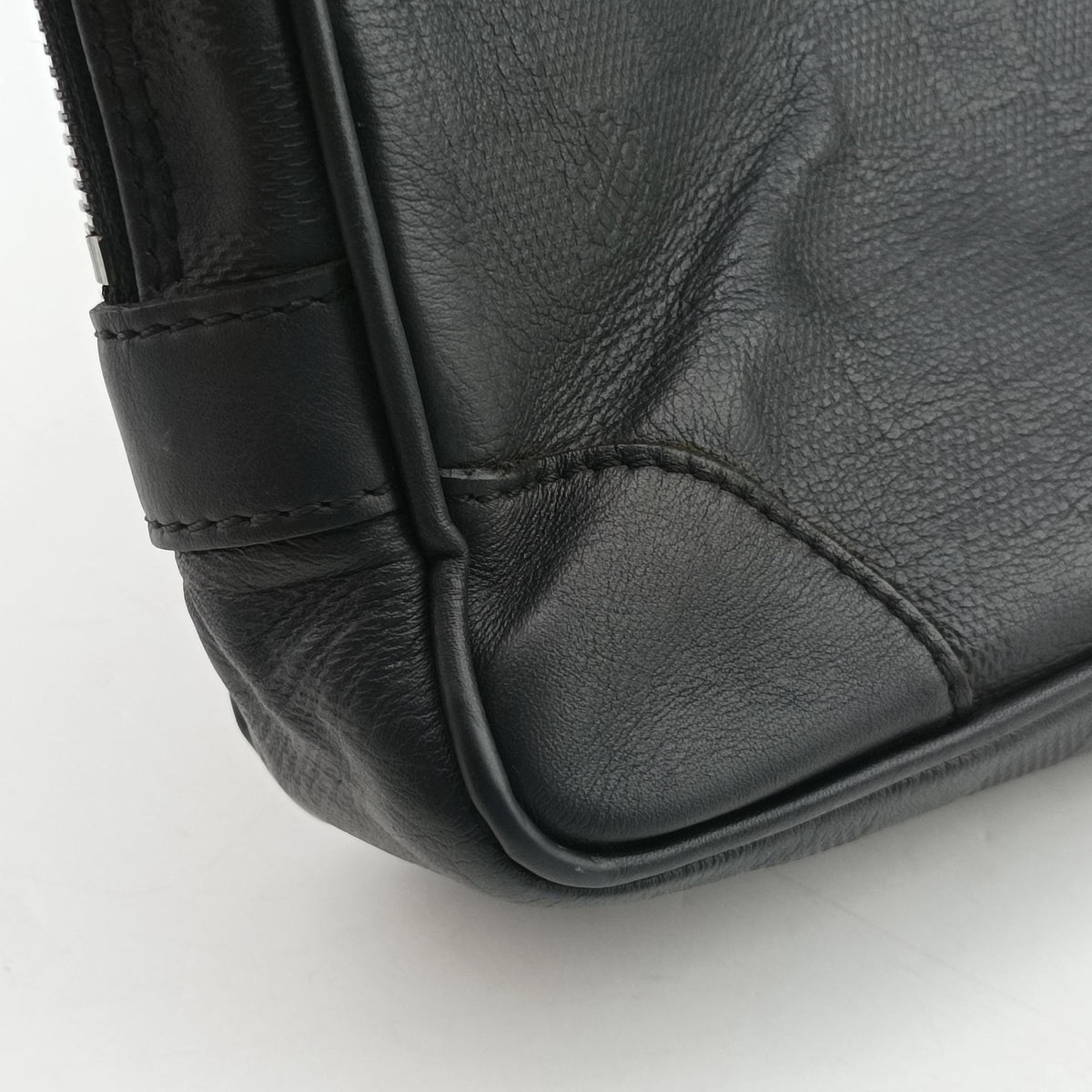 Pre-owned Louis Vuitton Porte Documents Voyage Noir Damier Infini N41125 handbag | stylenewstar