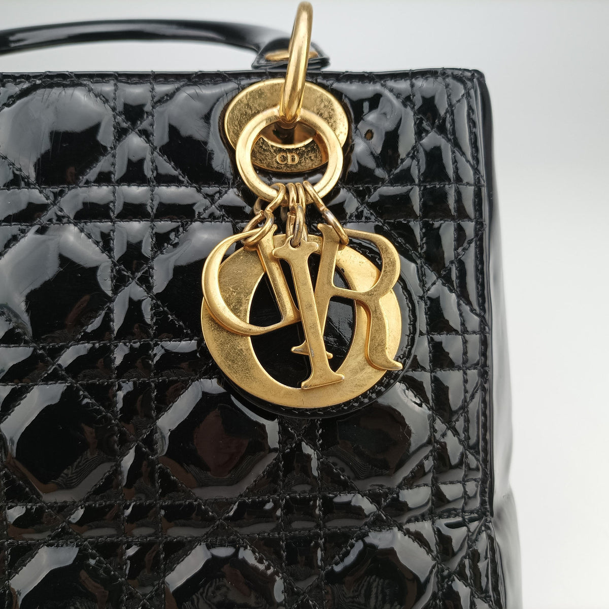 Pre-owned Christian Dior Lady Dior Black Patent  handbag | stylenewstar