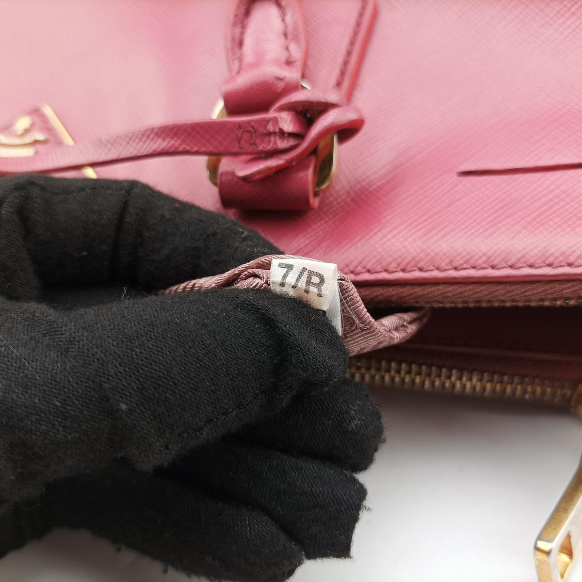 Pre-owned Prada Galleria Pink SAFFIANO Leather BN1874 handbag | stylenewstar