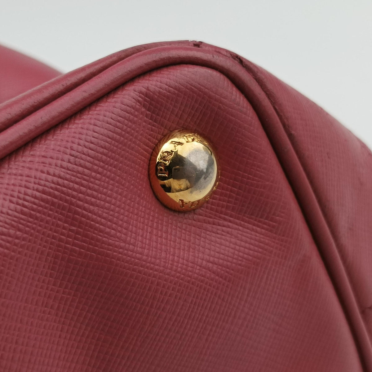 Pre-owned Prada Galleria Pink SAFFIANO Leather BN1874 handbag | stylenewstar