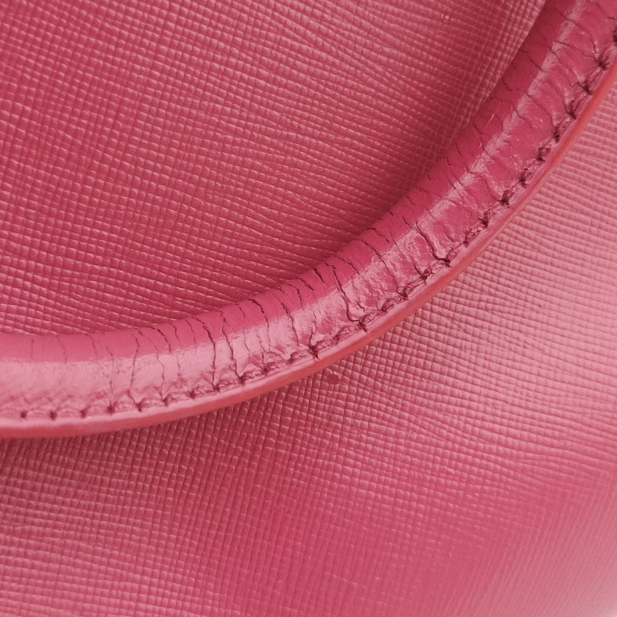 Pre-owned Prada Galleria Pink SAFFIANO Leather BN1874 handbag | stylenewstar