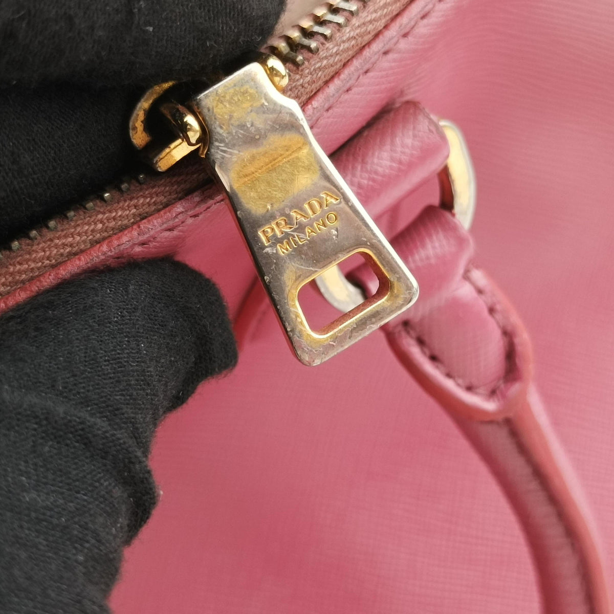 Pre-owned Prada Galleria Pink SAFFIANO Leather BN1874 handbag | stylenewstar