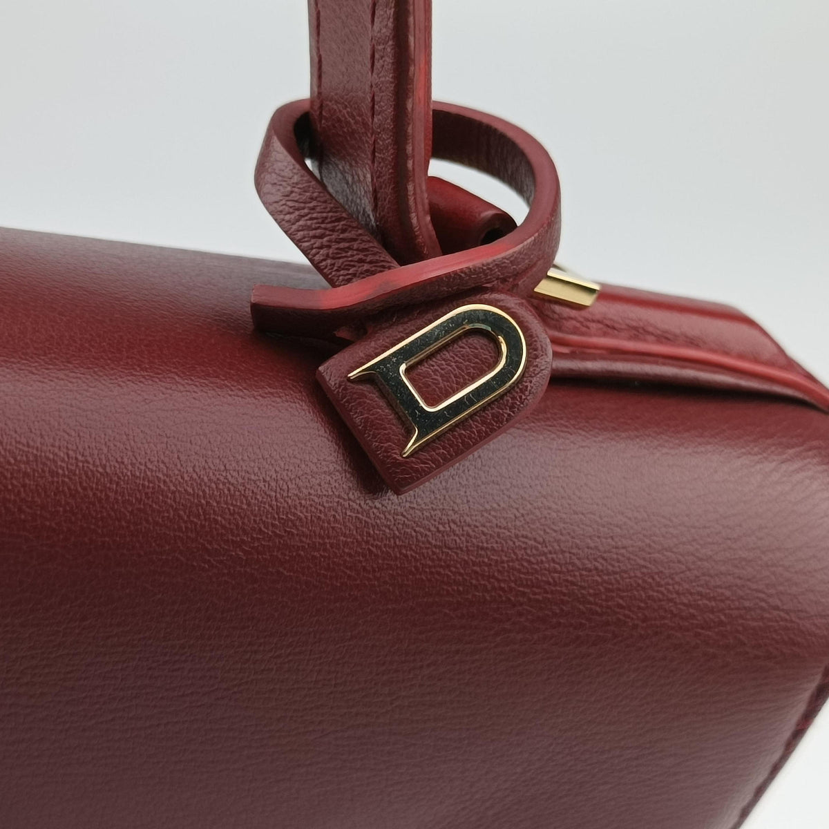 Pre-owned Delvaux Tampete Burgundy Leather  shoulderbag | stylenewstar