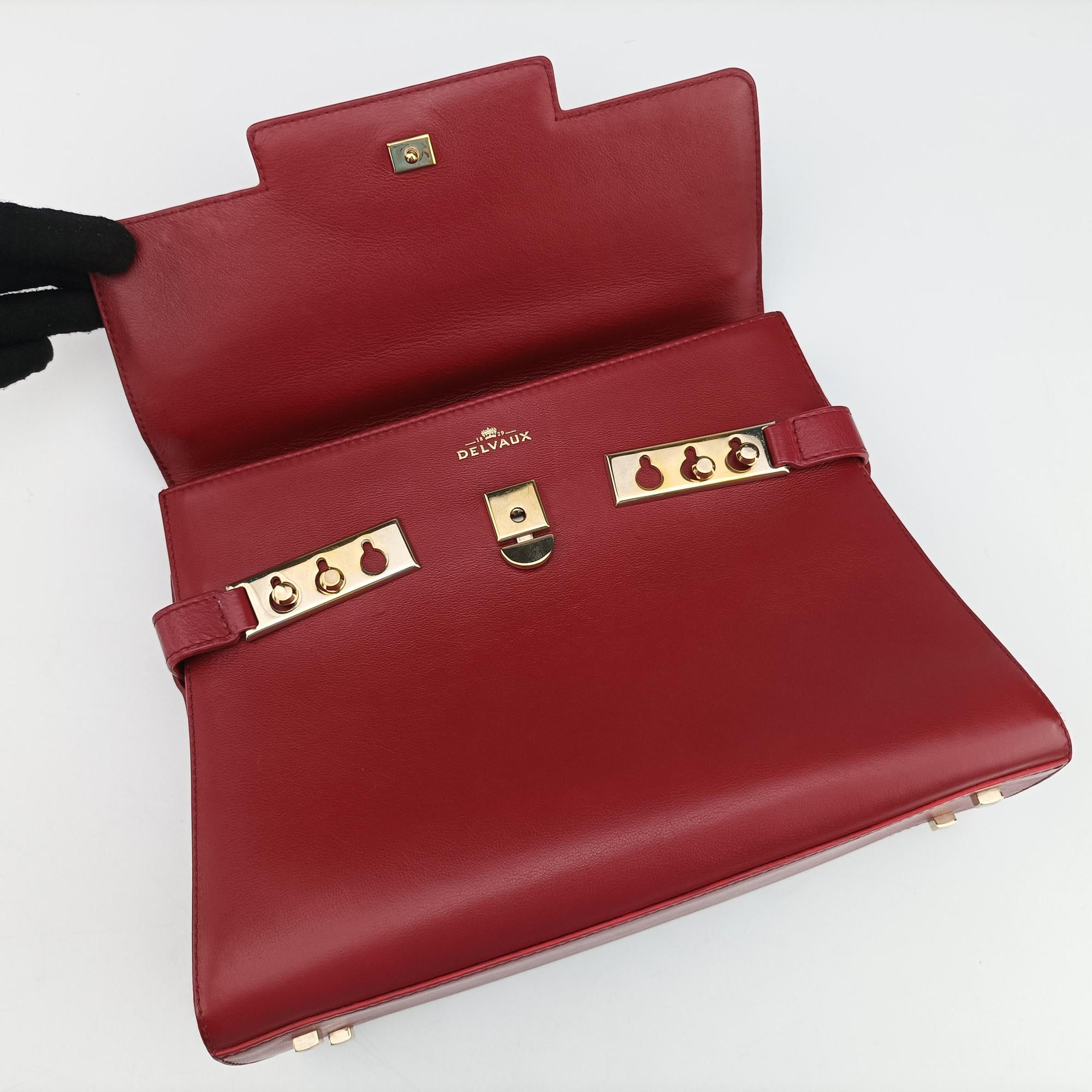 Pre-owned Delvaux Tampete Burgundy Leather  shoulderbag | stylenewstar