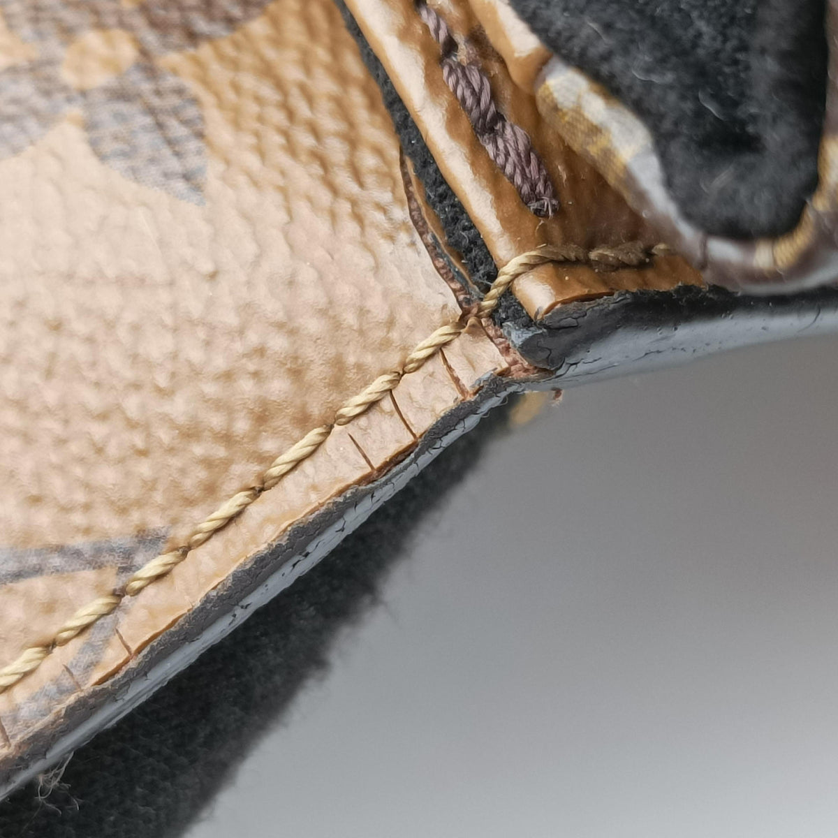 Pre-owned Louis Vuitton Pochette Metis MM Brown Monogram Reverse canvas M44876 shoulderbag | stylenewstar