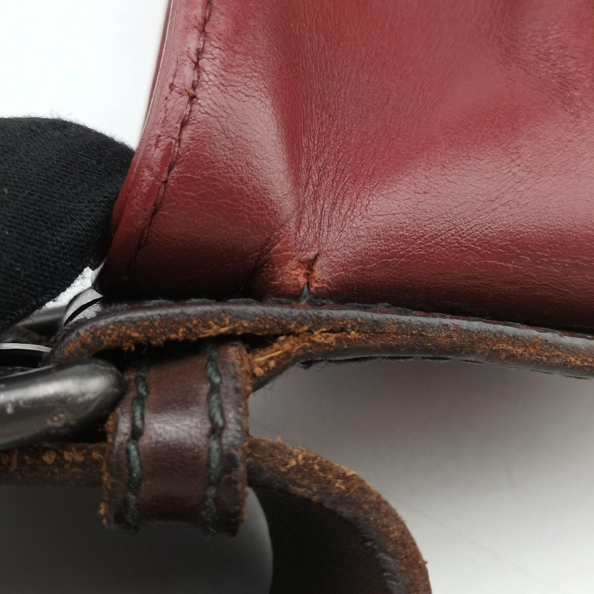 Pre-owned Bottega Veneta Intrecciato Red lambskin  shoulderbag | stylenewstar