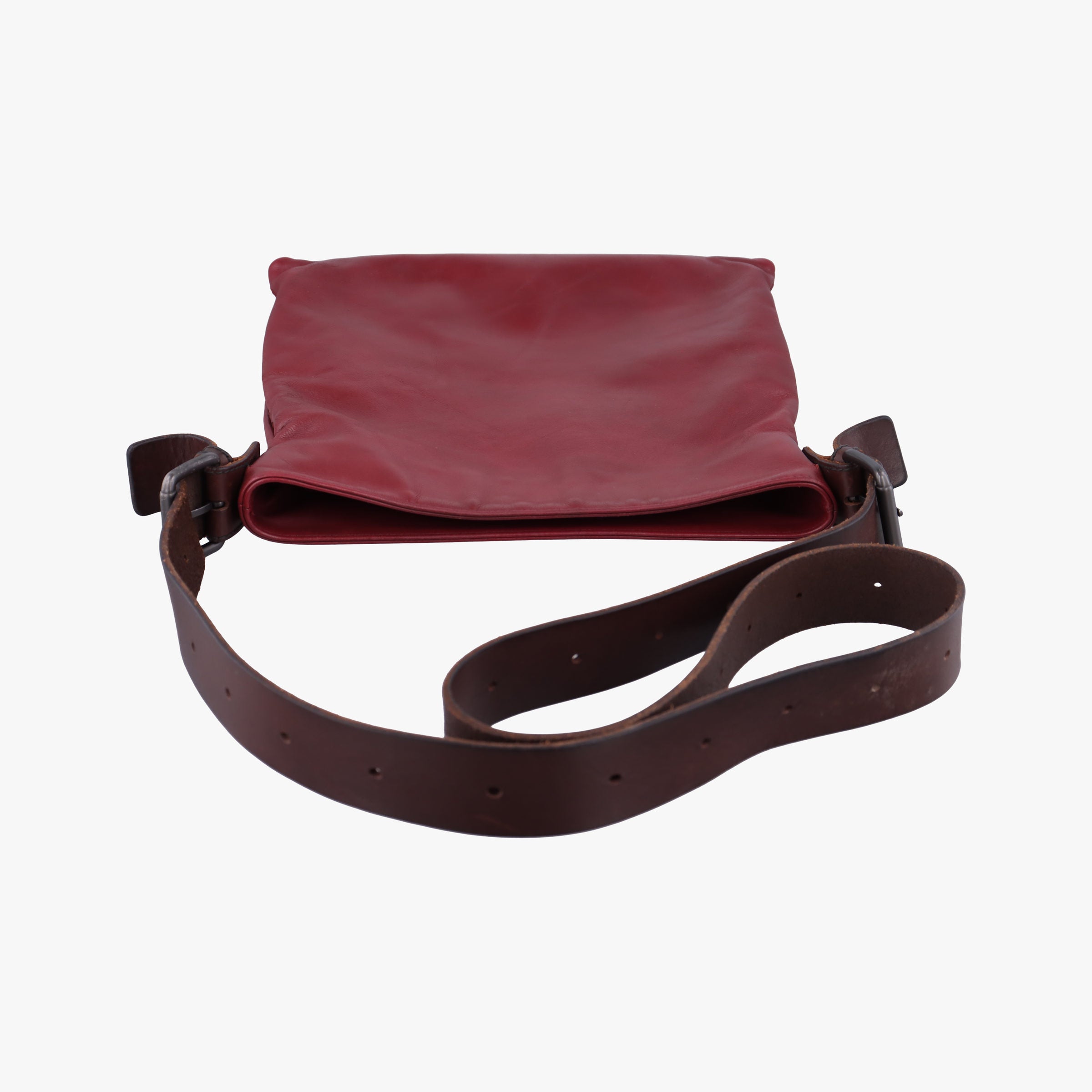 Pre-owned Bottega Veneta Intrecciato Red lambskin  shoulderbag | stylenewstar