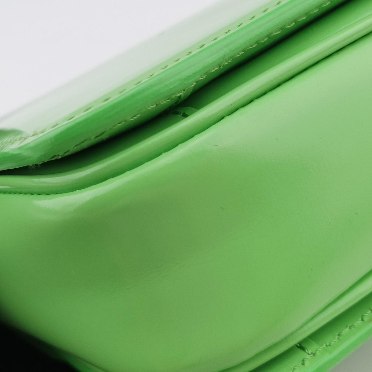 Pre-owned Celine Teen Triomphe Green Leather  shoulderbag | stylenewstar