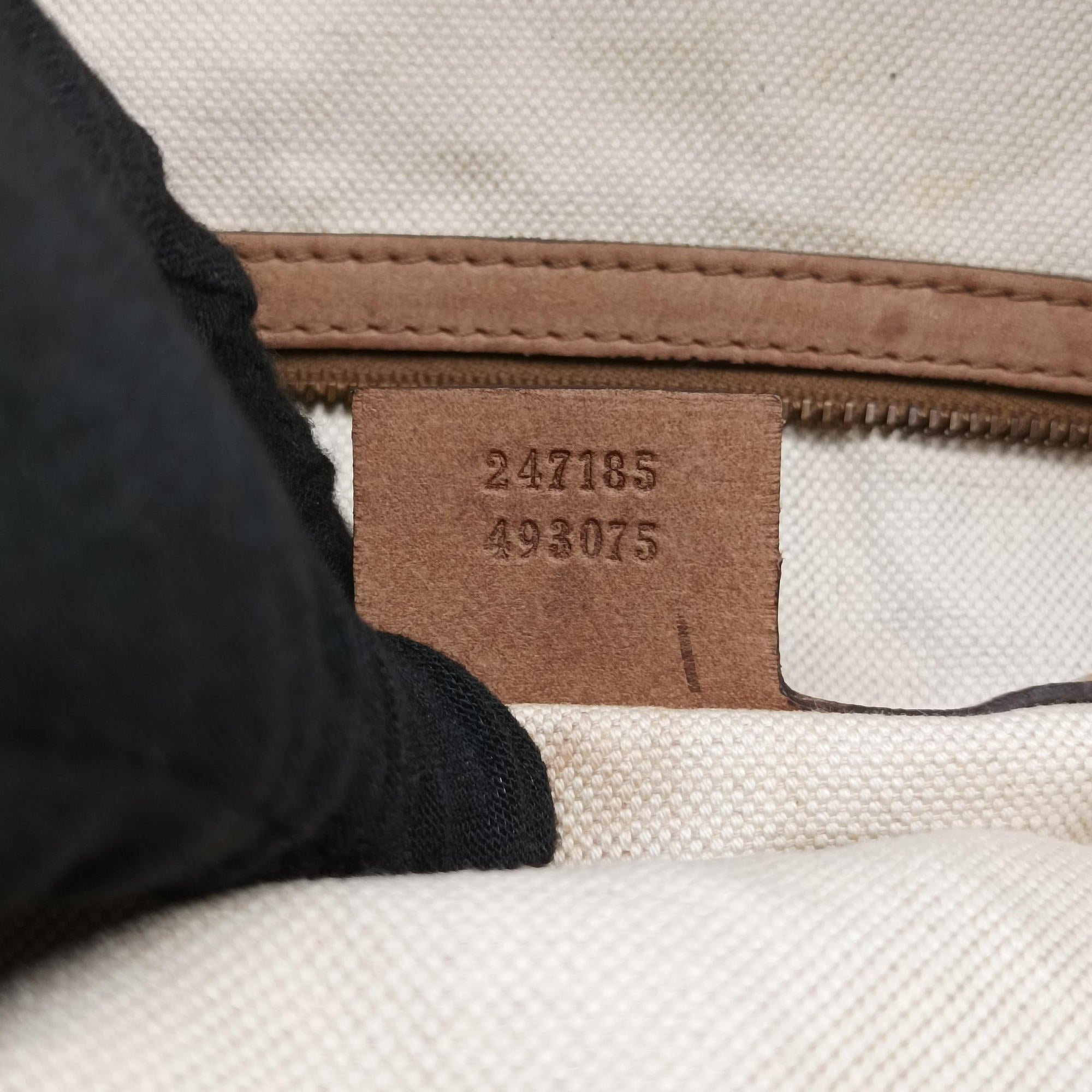 Pre-owned Gucci GG Running Beige Canvas × Suede 247185 shoulderbag | stylenewstar