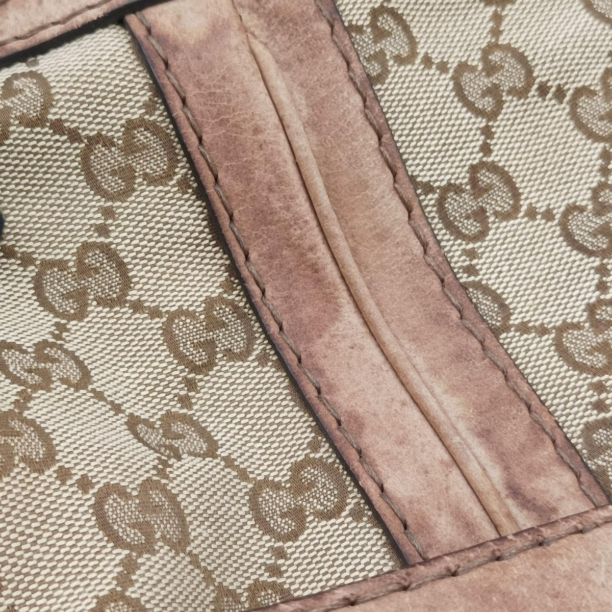 Pre-owned Gucci GG Running Beige Canvas × Suede 247185 shoulderbag | stylenewstar