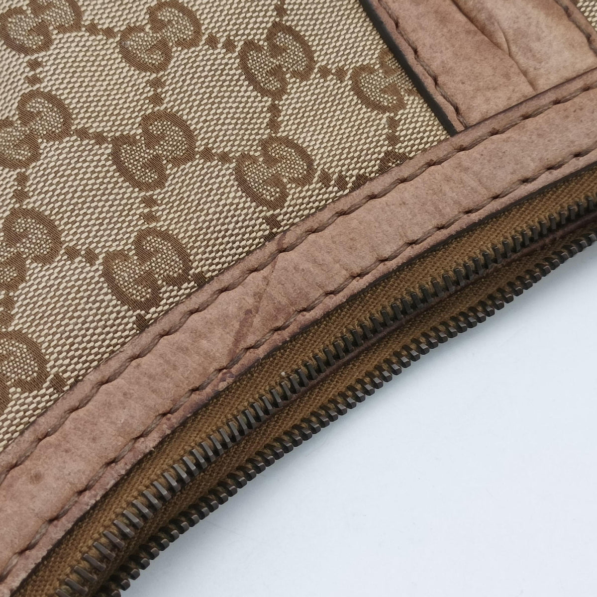 Pre-owned Gucci GG Running Beige Canvas × Suede 247185 shoulderbag | stylenewstar