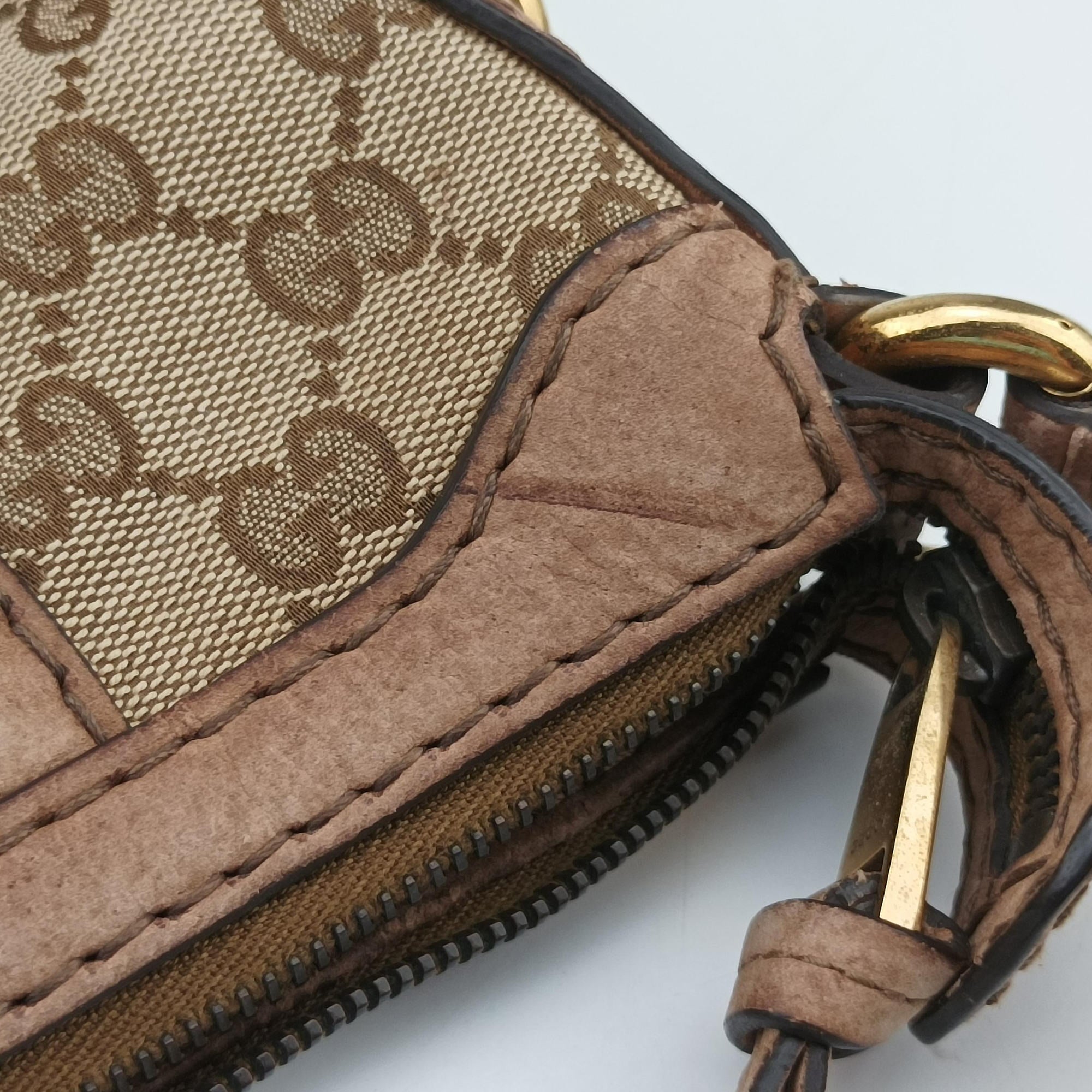 Pre-owned Gucci GG Running Beige Canvas × Suede 247185 shoulderbag | stylenewstar