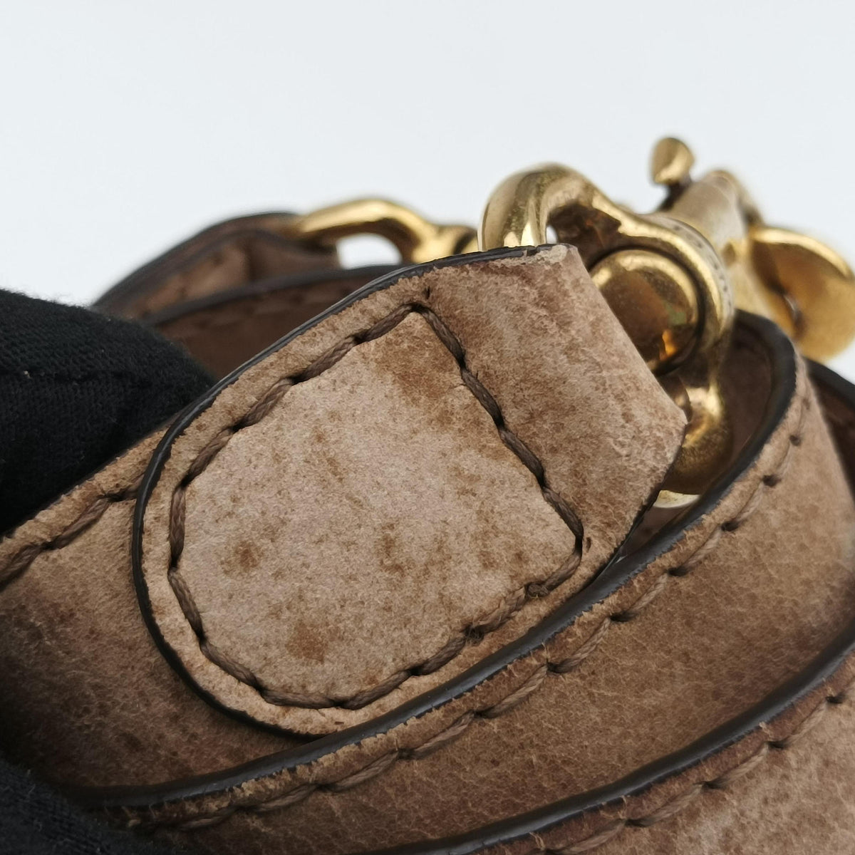 Pre-owned Gucci GG Running Beige Canvas × Suede 247185 shoulderbag | stylenewstar