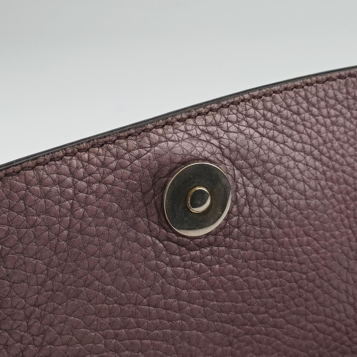 Pre-owned Gucci SOHO Purple Leather 336752 shoulderbag | stylenewstar