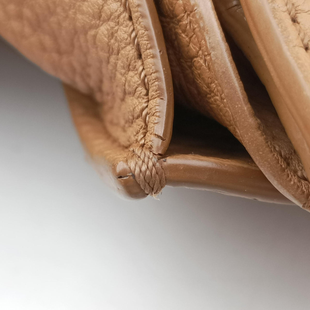 Secondhand Celine Luggage Mini Shopper Camel Leather  handbag | stylenewstar