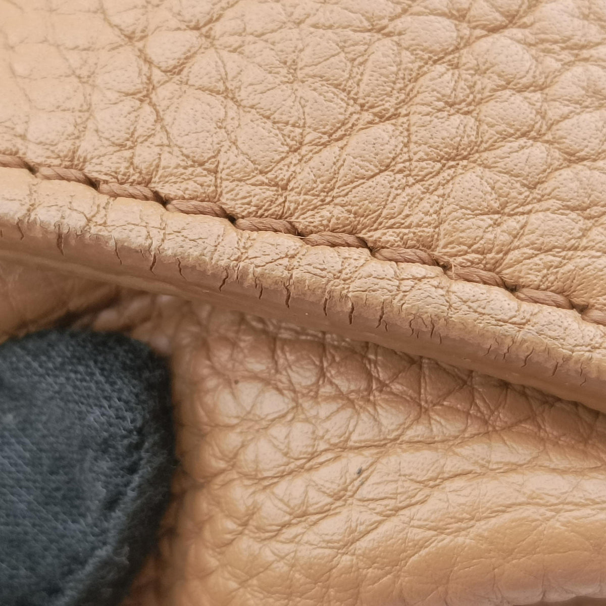 Secondhand Celine Luggage Mini Shopper Camel Leather  handbag | stylenewstar