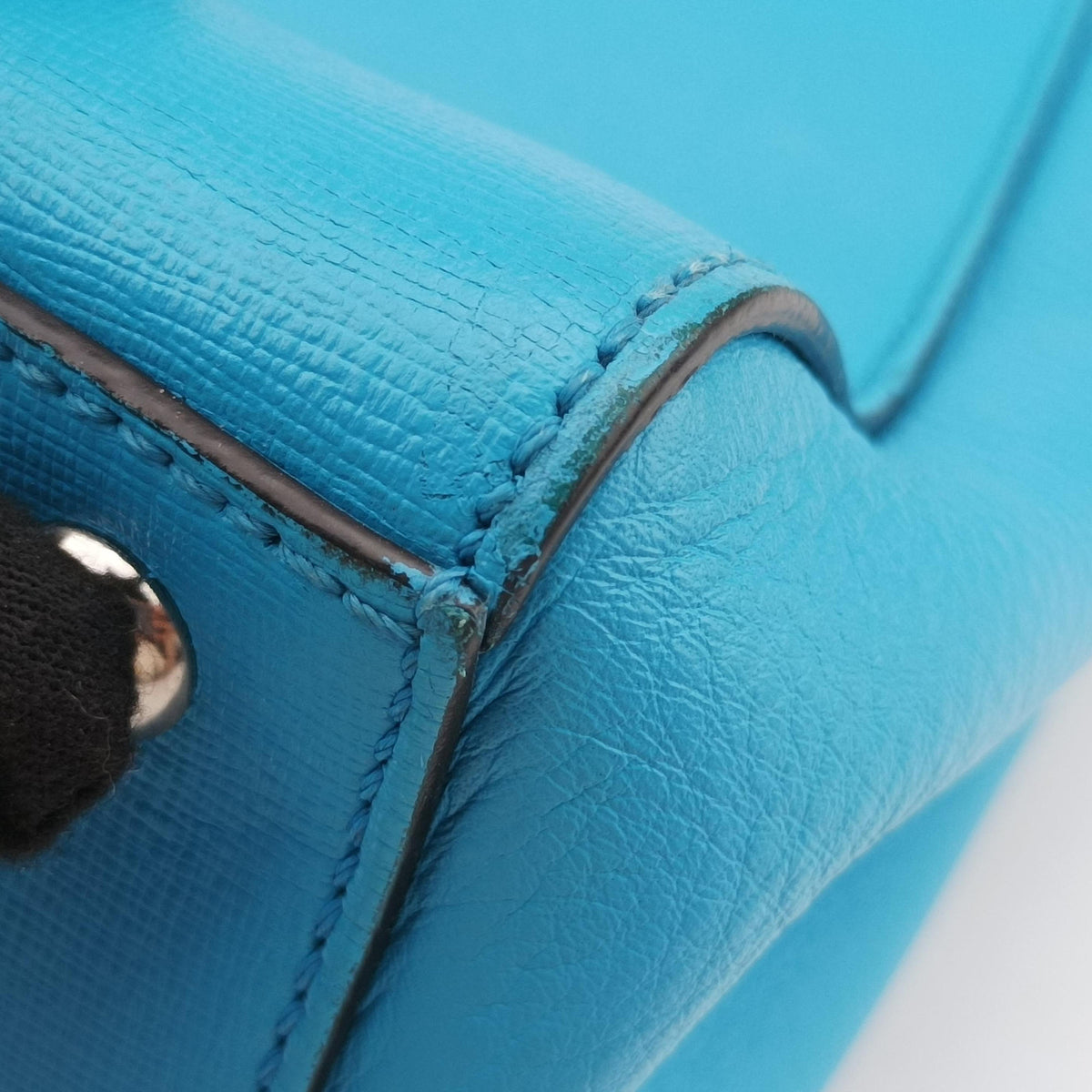 Pre-owned Fendi Petite 2 JOURS Blue Leather 8BH258 shoulderbag | stylenewstar