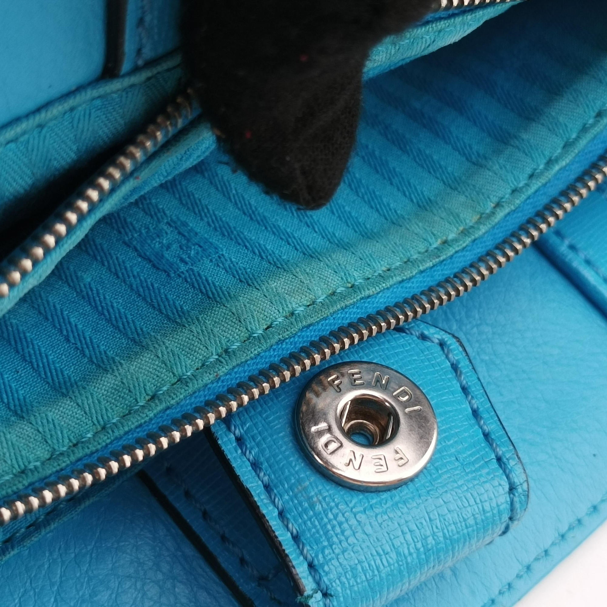 Pre-owned Fendi Petite 2 JOURS Blue Leather 8BH258 shoulderbag | stylenewstar