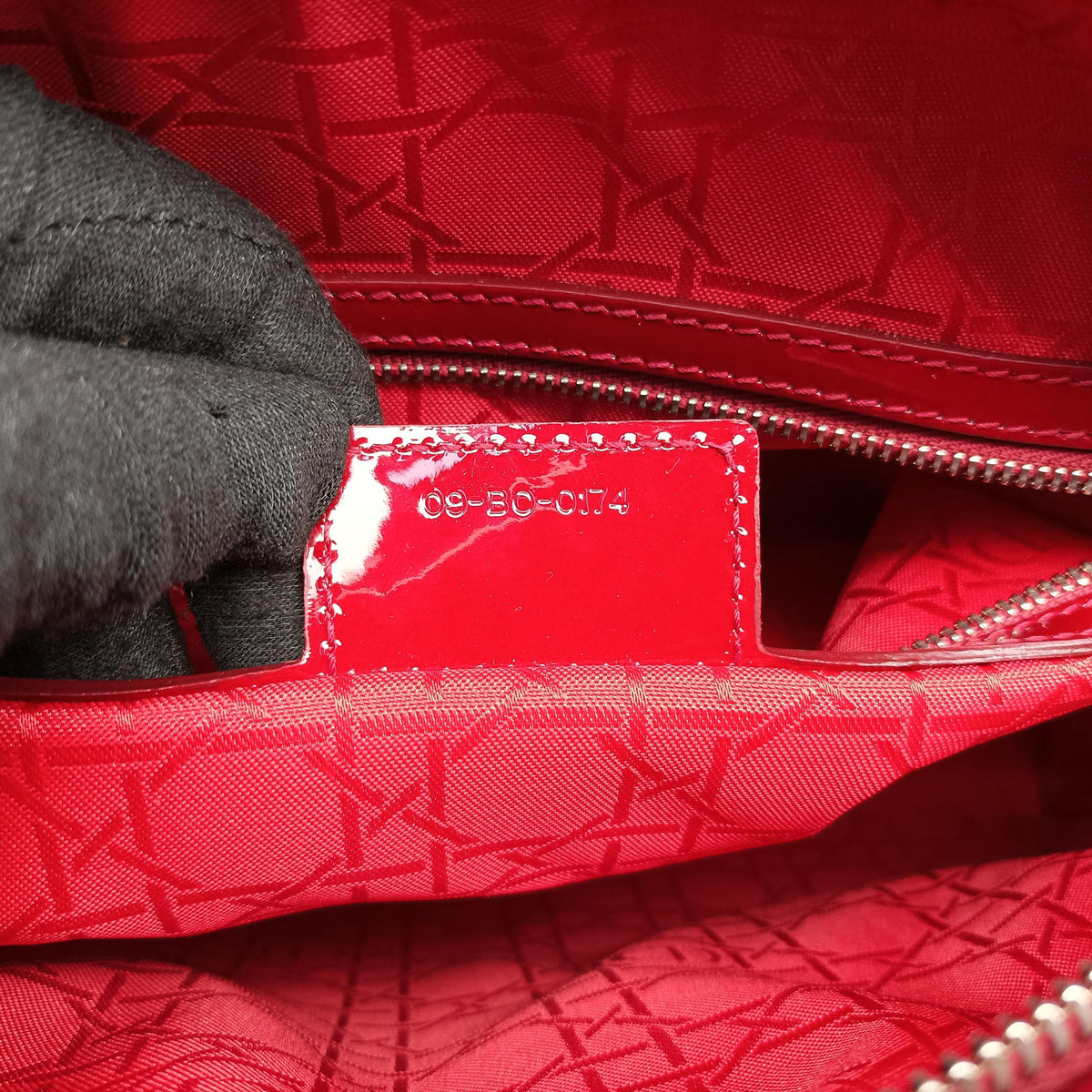 Pre-owned Christian Dior Lady Dior Red patent  shoulderbag | stylenewstar
