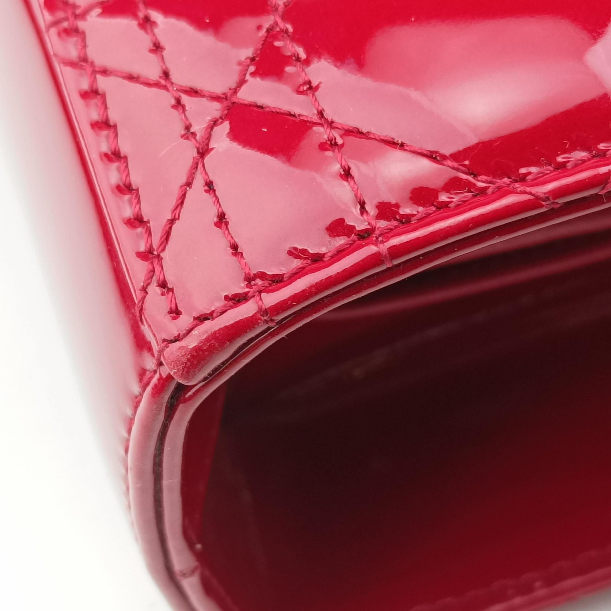 Pre-owned Christian Dior Lady Dior Red patent  shoulderbag | stylenewstar