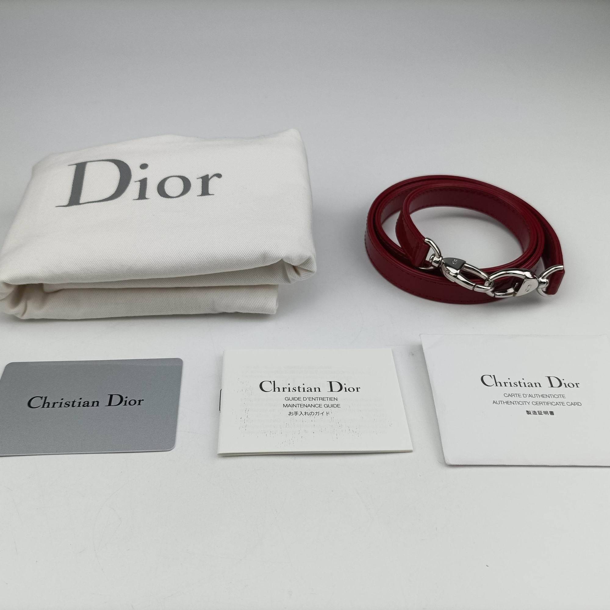 Pre-owned Christian Dior Lady Dior Red patent  shoulderbag | stylenewstar