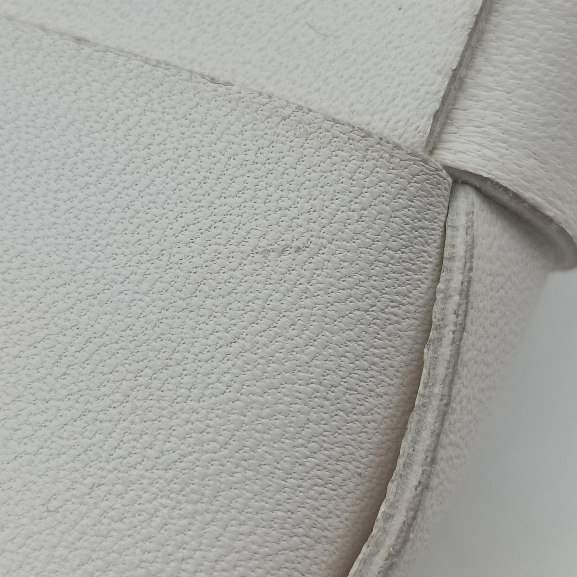 Pre-owned Bottega Veneta candy cassette White lambskin  shoulderbag | stylenewstar