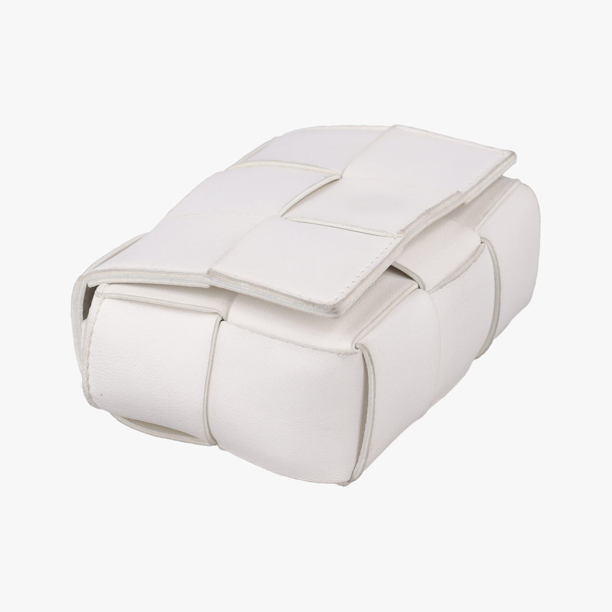 Pre-owned Bottega Veneta candy cassette White lambskin  shoulderbag | stylenewstar