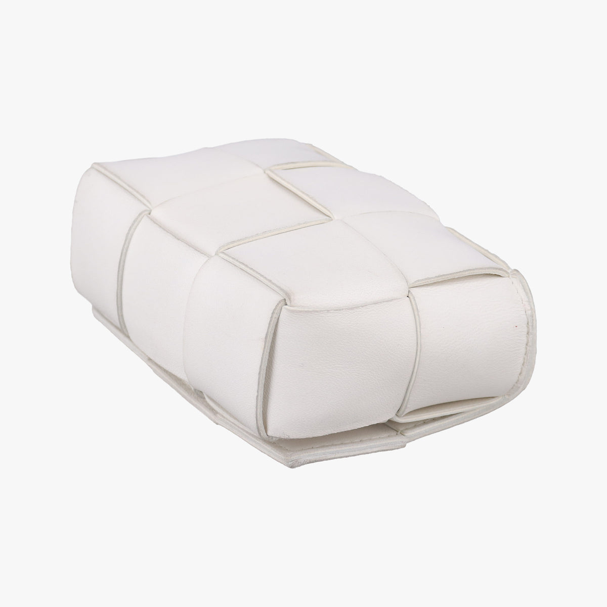 Pre-owned Bottega Veneta candy cassette White lambskin  shoulderbag | stylenewstar