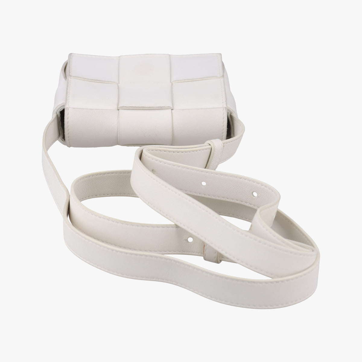 Pre-owned Bottega Veneta candy cassette White lambskin  shoulderbag | stylenewstar